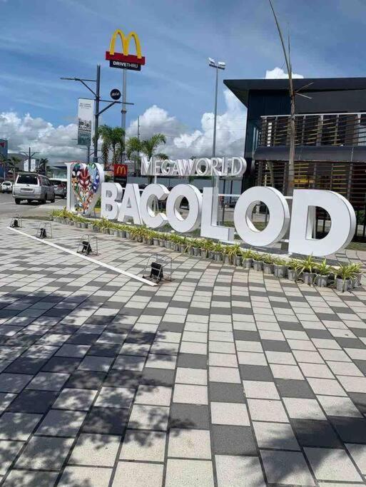 1Br With Extra Room At One Regis- Megaworld Bacolod Exterior photo